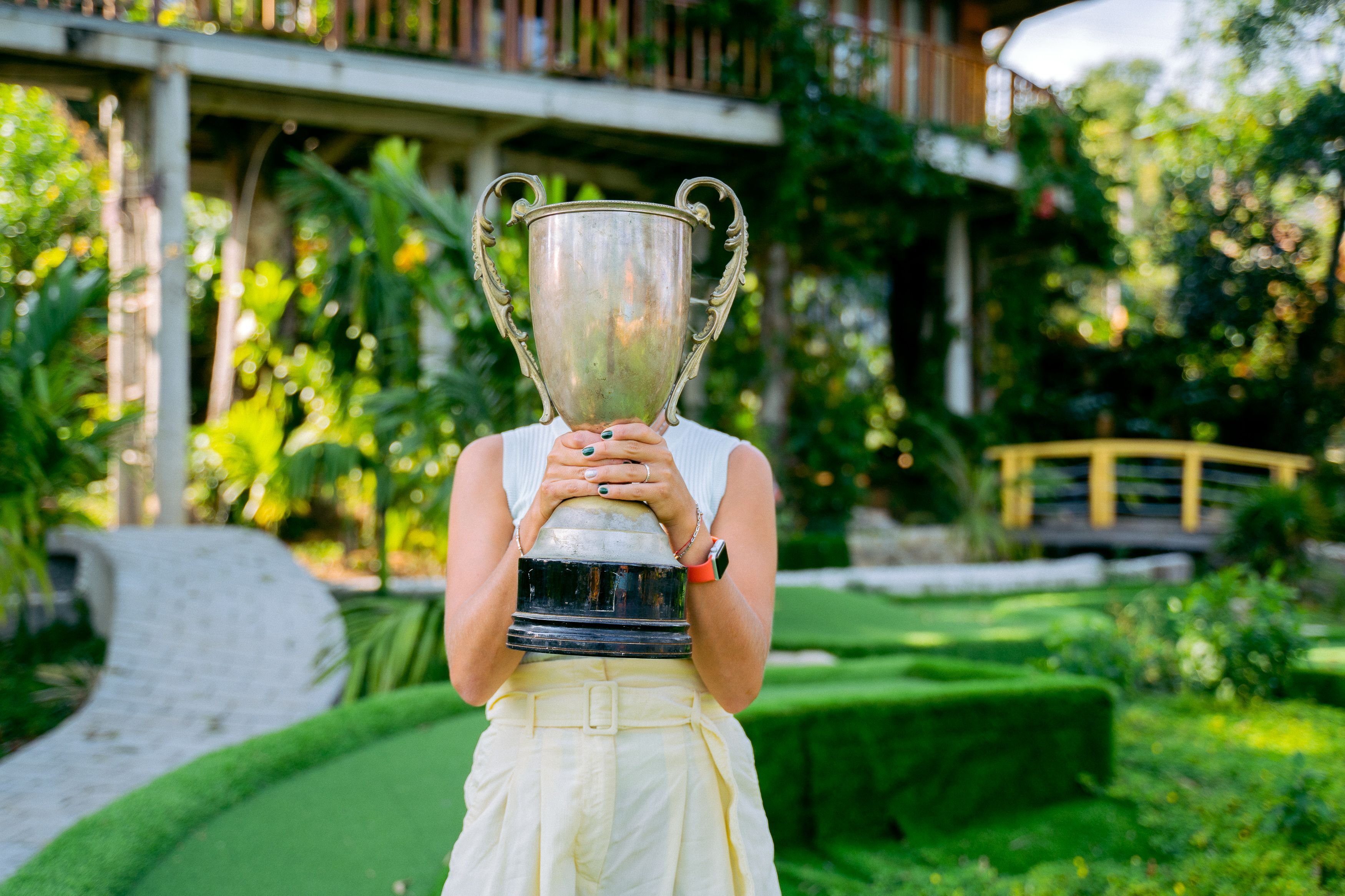 Trophy girl